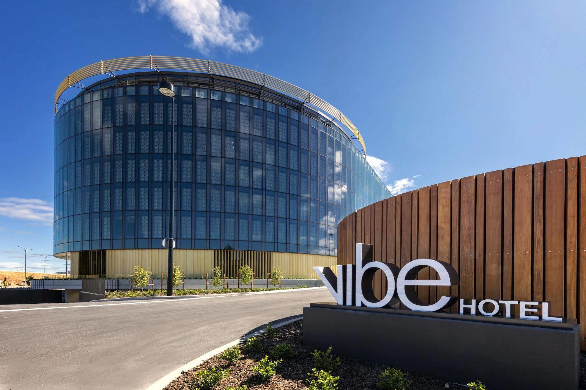 Vibe Hotel Canberra Exterior photo